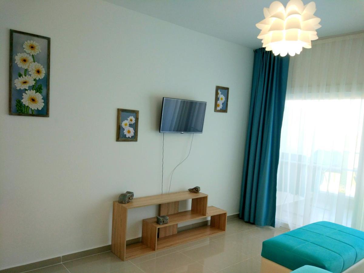 Blue Apartment In 5* Ceasar Resort Trikomo Eksteriør bilde