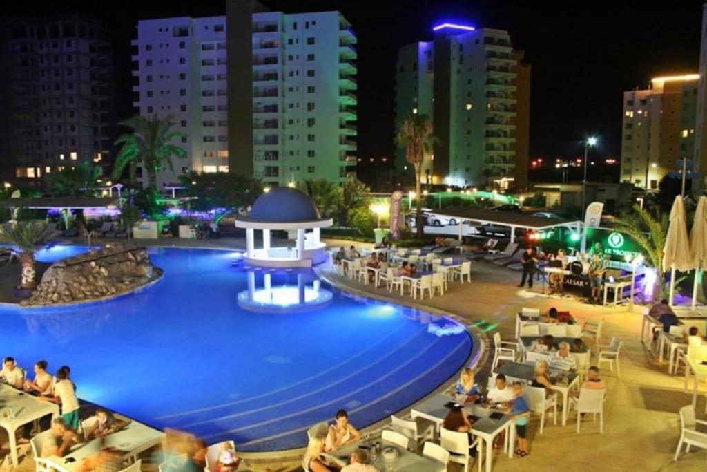 Blue Apartment In 5* Ceasar Resort Trikomo Eksteriør bilde