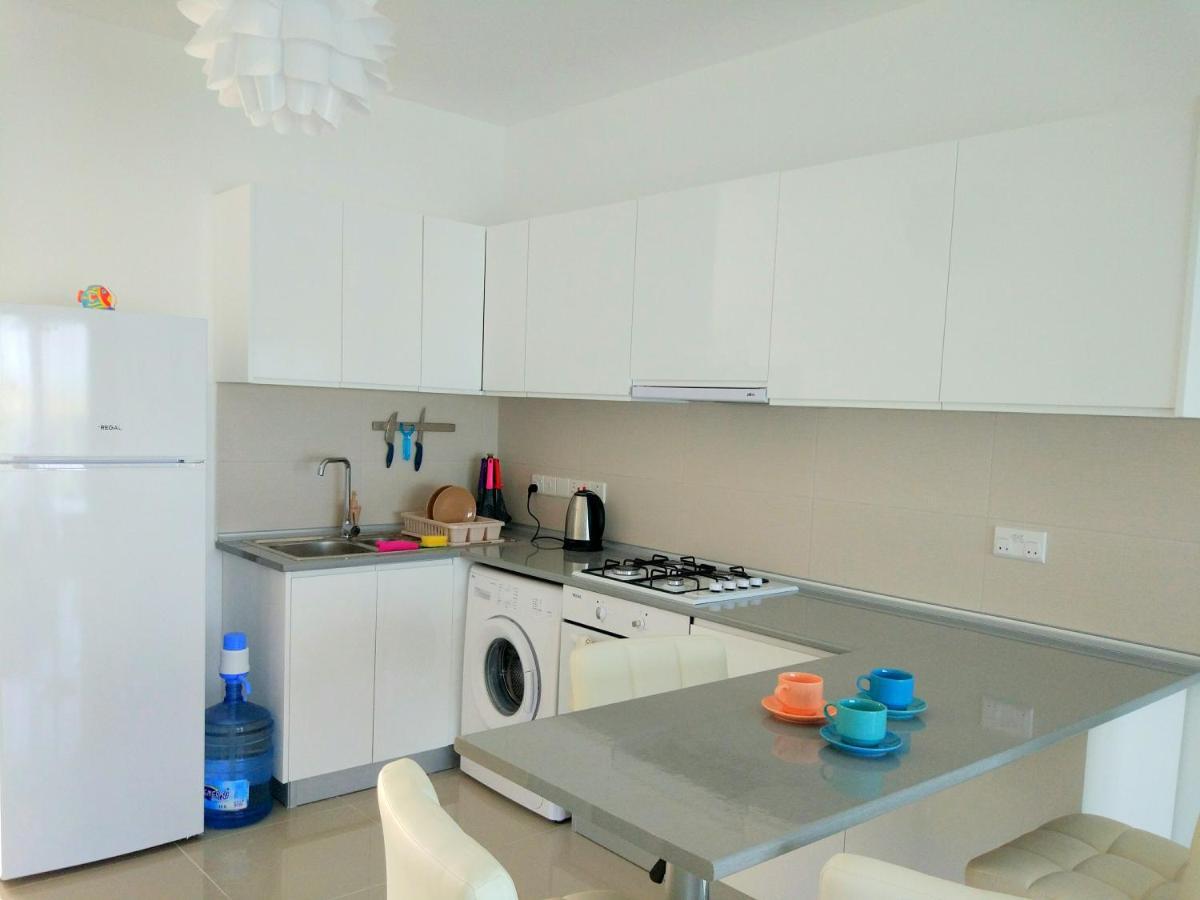 Blue Apartment In 5* Ceasar Resort Trikomo Eksteriør bilde